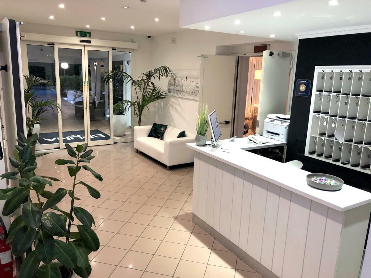Hotel Bruna B&B Milano Marittima Eksteriør bilde